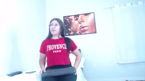 coconutt_oil online show from February 9, 9:46 am