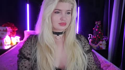 Snapshot of cocosecretss chatting on December 25, 7:46 am onlyfans amyleyy online show from December 25, 7:46 am