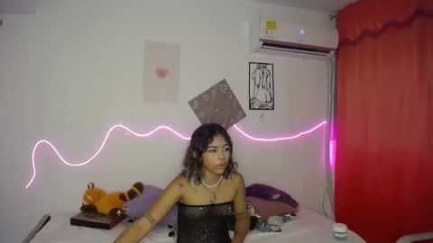 Snapshot of coffe_eyes chatting on September 23, 9:47 am coffe_eyes online show from September 23, 9:47 am