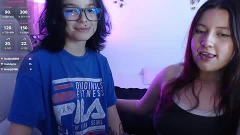 Phia And Luna online show from October 30, 5:30 am