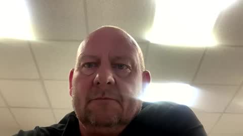 col4nows online show from September 12, 1:02 pm