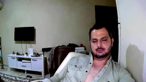 coldskull15 online show from February 19, 11:04 pm