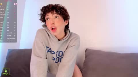Snapshot of colestorm chatting on October 7, 9:00 pm COLE online show from October 7, 9:00 pm