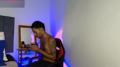 IG  online show from November 10, 11:35 am