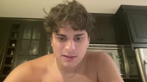 college27816672 online show from October 13, 6:04 am
