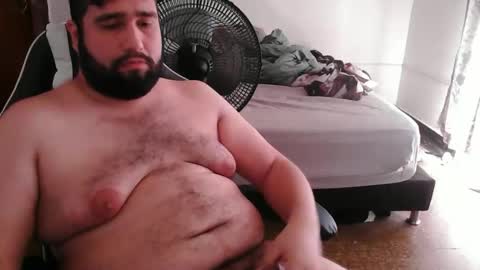 Colombear online show from December 4, 4:50 pm