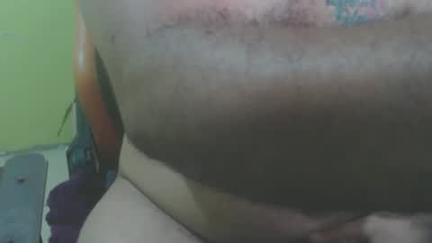 Snapshot of coloxito502 chatting on February 5, 10:22 pm coloxito502 online show from February 5, 10:22 pm