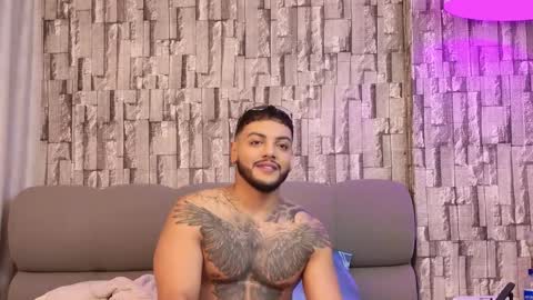 Snapshot of colton_mars chatting on September 14, 7:10 am Jhoan online show from September 14, 7:10 am