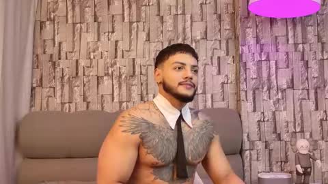 Snapshot of colton_mars chatting on September 30, 4:56 am Jhoan online show from September 30, 4:56 am