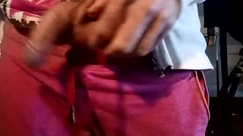 comingtocum online show from November 19, 11:31 am