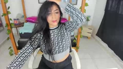 conie_love69 online show from October 2, 12:37 pm
