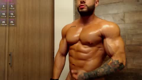 connor_h1 online show from February 20, 6:17 am