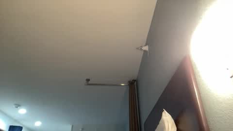 cookoosnest online show from April 24, 2:46 am