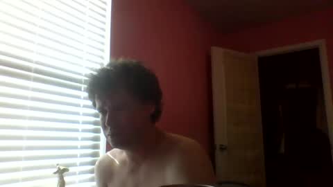 cooldude122222 online show from November 6, 2:42 pm