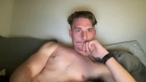 cor01 online show from September 22, 9:08 pm