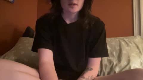 coralnymph online show from December 19, 9:05 am