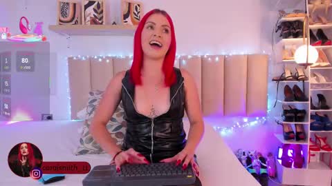 Coral Smith online show from September 11, 7:59 pm