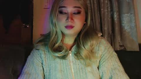 corefinder_xx online show from November 17, 6:32 pm