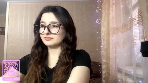 Elisheva online show from February 16, 2:04 pm