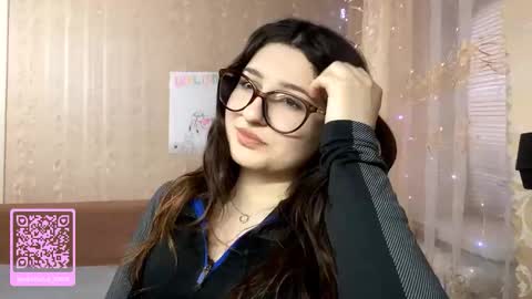 Elisheva online show from February 18, 2:06 pm