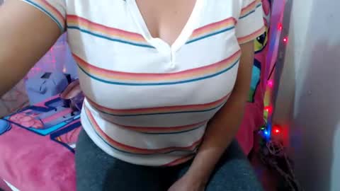 corinnahothotxxx online show from October 14, 2:20 pm