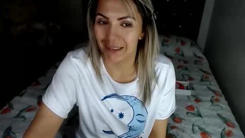 corinnasex online show from March 15, 1:54 am