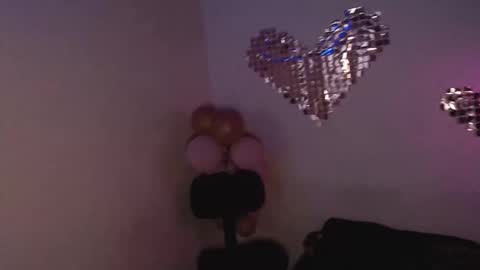 Snapshot of corvus_b chatting on September 17, 10:57 pm Corvus B  online show from September 17, 10:57 pm