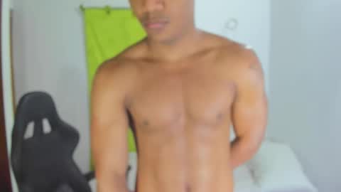 Ethan  online show from April 25, 3:09 pm