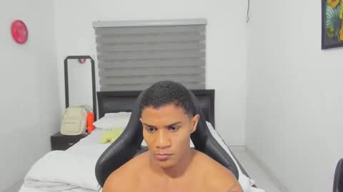 Ethan  online show from February 15, 12:46 am