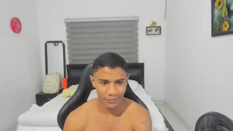 Ethan  online show from January 17, 11:46 pm