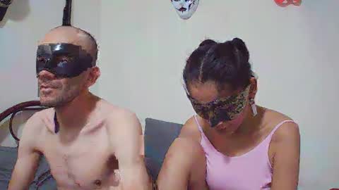 couple_hot86 online show from October 2, 8:51 pm