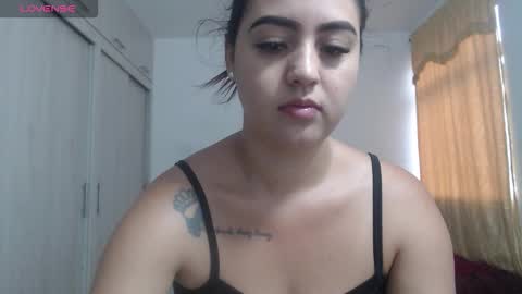 Snapshot of couple_sexandlove chatting on October 8, 1:28 pm ALEJANDRO Y EMILY online show from October 8, 1:28 pm