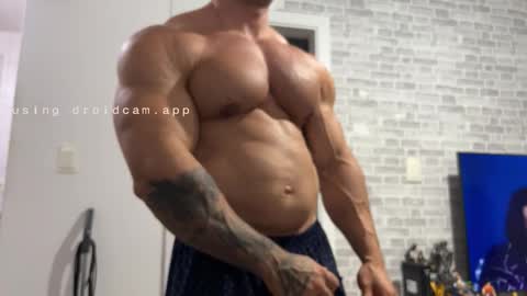 couplemuscle40 online show from February 23, 10:45 pm