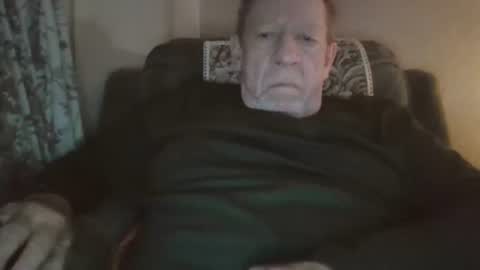 courieral1 online show from November 20, 6:23 am