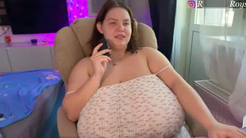 Rose Roys my  online show from February 18, 7:52 am