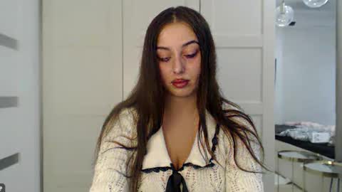 Snapshot of courtney_lux chatting on October 22, 2:30 pm Courtney online show from October 22, 2:30 pm