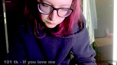 Snapshot of coy_girl_ chatting on October 9, 1:16 pm My name is Emma - HELP COLLECT TOKENS FOR THE OPERATION FOR MY DAUGHTER online show from October 9, 1:16 pm