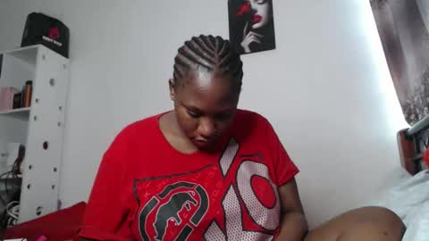 Erykah online show from October 4, 10:57 am