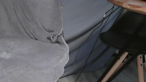 crazy2411 online show from September 28, 5:49 am