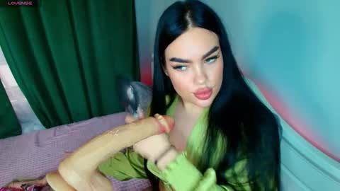 Eva online show from October 12, 2:20 pm