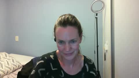 Anny online show from November 4, 12:23 am