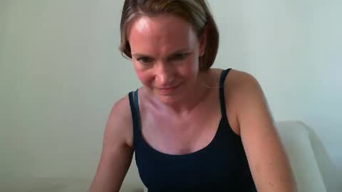 Anny online show from March 3, 6:24 pm