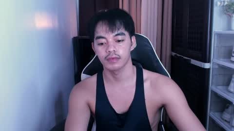 Snapshot of crazyasiancum chatting on December 13, 10:41 am Zion online show from December 13, 10:41 am