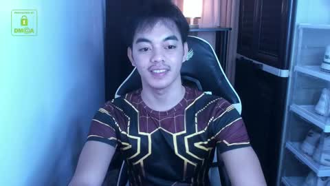 Snapshot of crazyasiancum chatting on December 6, 10:33 am Zion online show from December 6, 10:33 am