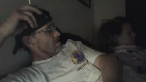 crazybuilder1 online show from April 20, 9:23 am