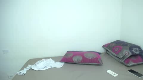 diosalinda online show from September 14, 9:11 am