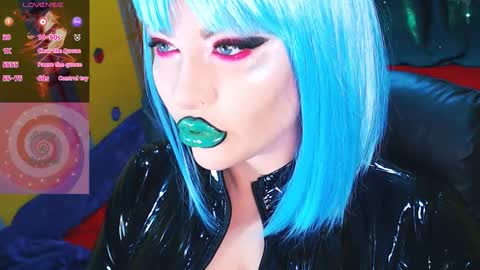 Roxy online show from December 14, 1:06 pm