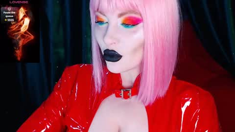 Roxy online show from December 21, 1:53 pm