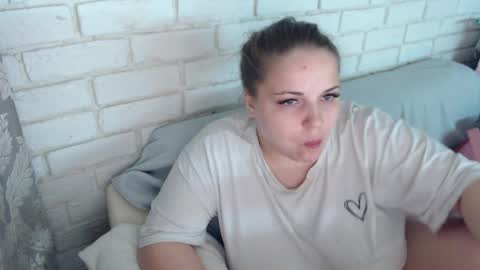 Crazyy Girl  online show from April 8, 4:43 pm