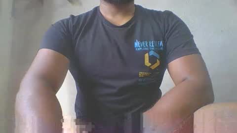Snapshot of crazzy_booy chatting on October 12, 3:21 am crazzy_booy online show from October 12, 3:21 am